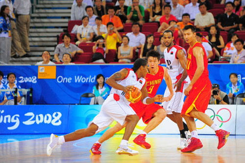 官方：德国队明年3月31日将与加纳队进行国际友谊赛（官方宣布：德国队将于明年3月31日与加纳队进行一场国际友谊赛）