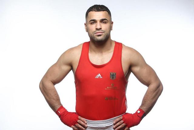 半场战报：勒沃库森0-1多特，安塞尔米诺头槌破门（半场速报：多特1-0领先勒沃库森，安塞尔米诺头球建功）