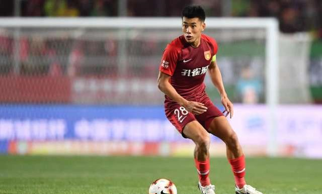 罗威缺阵+克林根不打！开拓者扶正杨瀚森，或迎来生涯第一次首发（罗威缺席、克林根休战，开拓者或扶正杨瀚森迎来生涯首次先发）