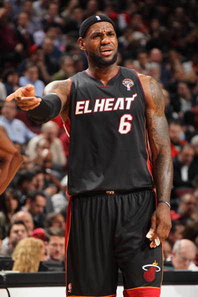 米体：吉尔摩考虑手术治疗耻骨炎，可能缺席至明年一月（米体：吉尔摩或接受耻骨炎手术，伤停恐至明年1月）