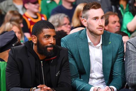 56分！韦瑟斯庞创CBA生涯最高分，亦创赛季球员得分纪录（韦瑟斯庞轰下56分，刷新个人CBA生涯与本赛季单场得分纪录）