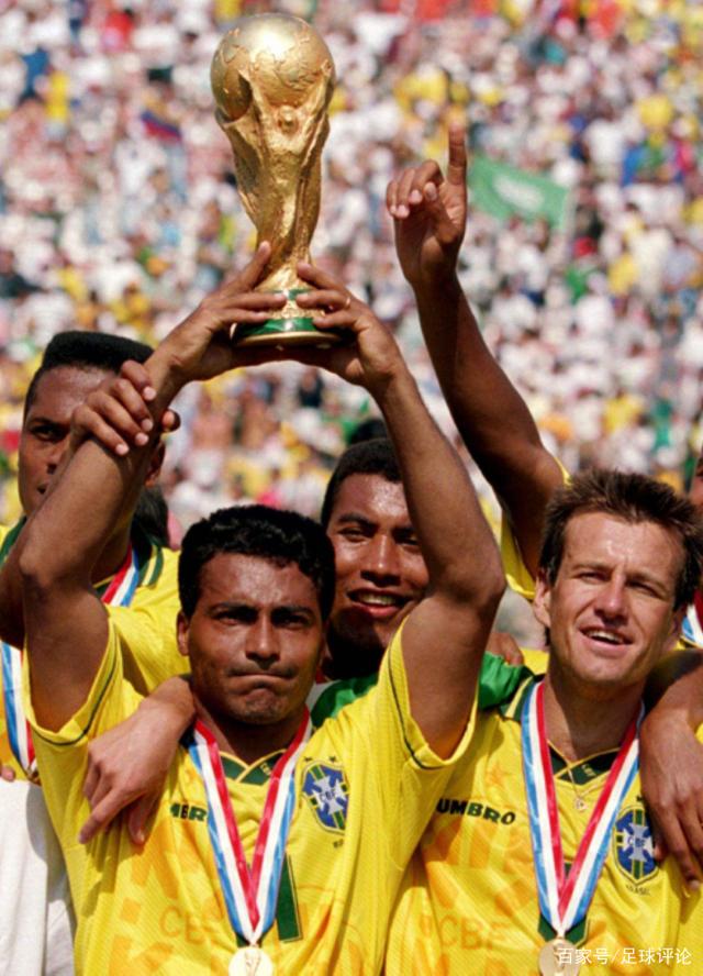 回购价2300万欧，记者：国米预计会在明夏买回小斯坦科维奇（记者：国米或将于明夏以2300万欧回购小斯坦科维奇）