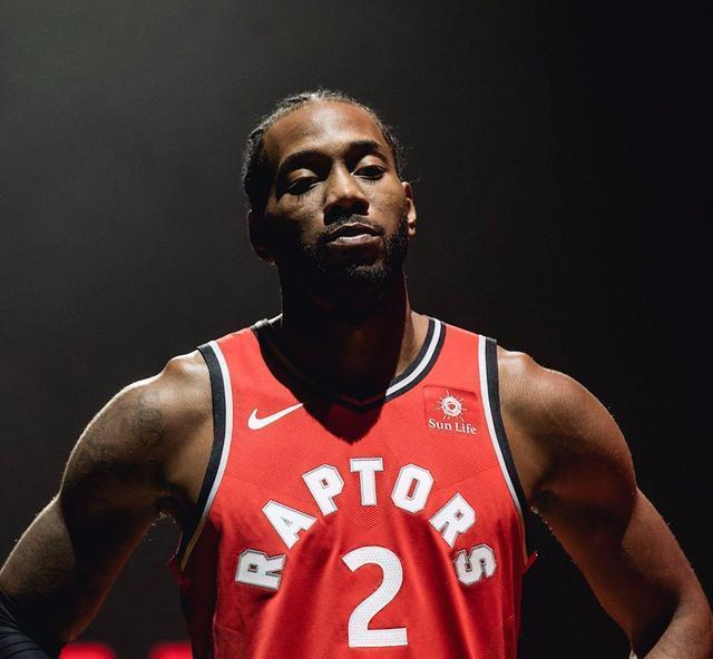 足球世界杯安保升级，启用AI面部识别（足球世界杯加强安保：引入AI人脸识别技术）