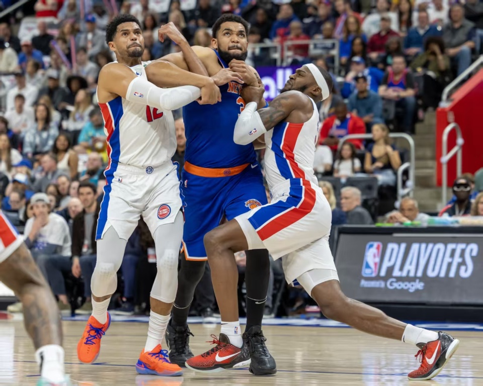 雷霆11月24日以122-95大胜开拓者，杨瀚森打破中国球员NBA得分纪录，展现强大实力。（11月24日雷霆122比95狂胜开拓者，杨瀚森刷新中国球员NBA得分纪录，统治力十足）