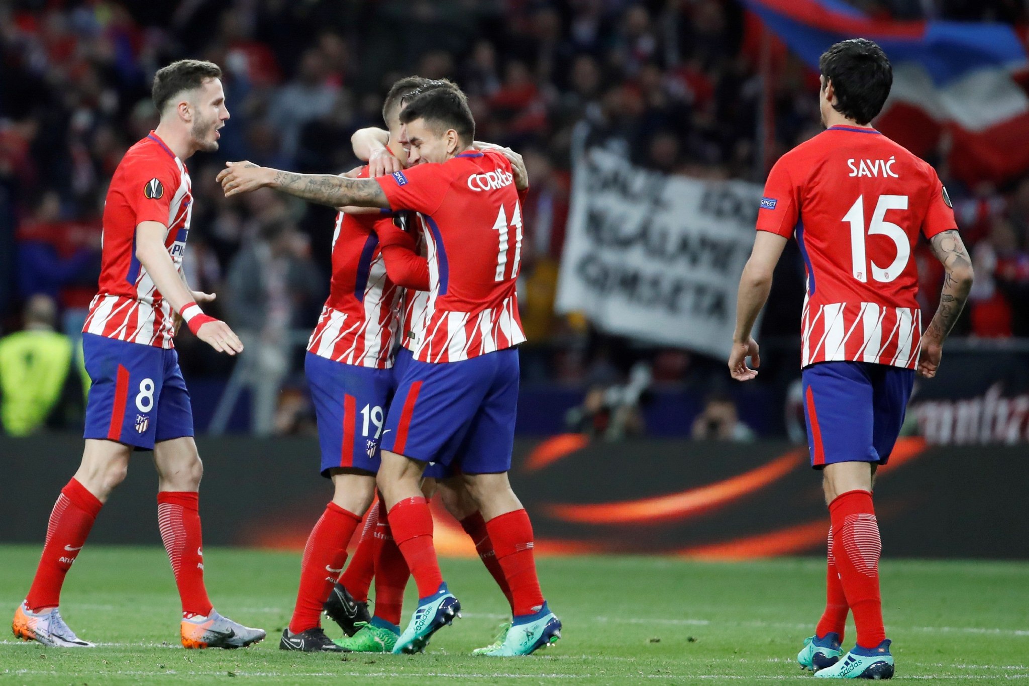 2025中冠奖项公布：厦门队张越包揽最佳球员、最佳射手（2025中冠奖项揭晓：厦门队张越荣膺最佳球员并加冕最佳射手）