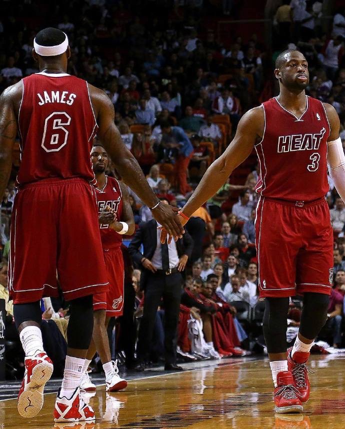 世欧预前瞻：德国主场御敌不败即直通，斯洛伐克唯取胜逆袭（欧预赛前瞻：德国主场不败即晋级，斯洛伐克唯有取胜求逆袭）